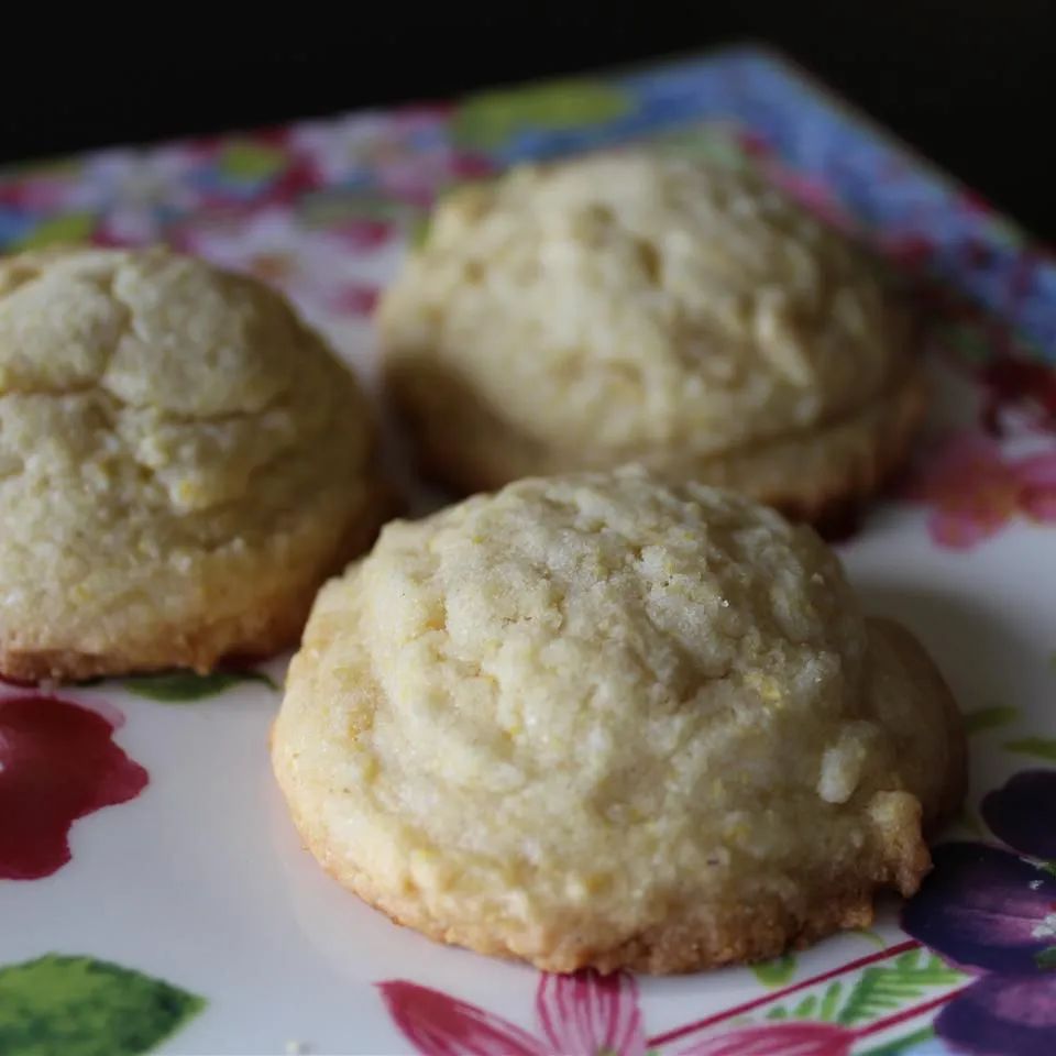 Cornmeal Cookies II