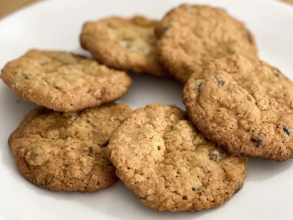 Oatmeal Craisin Cookies