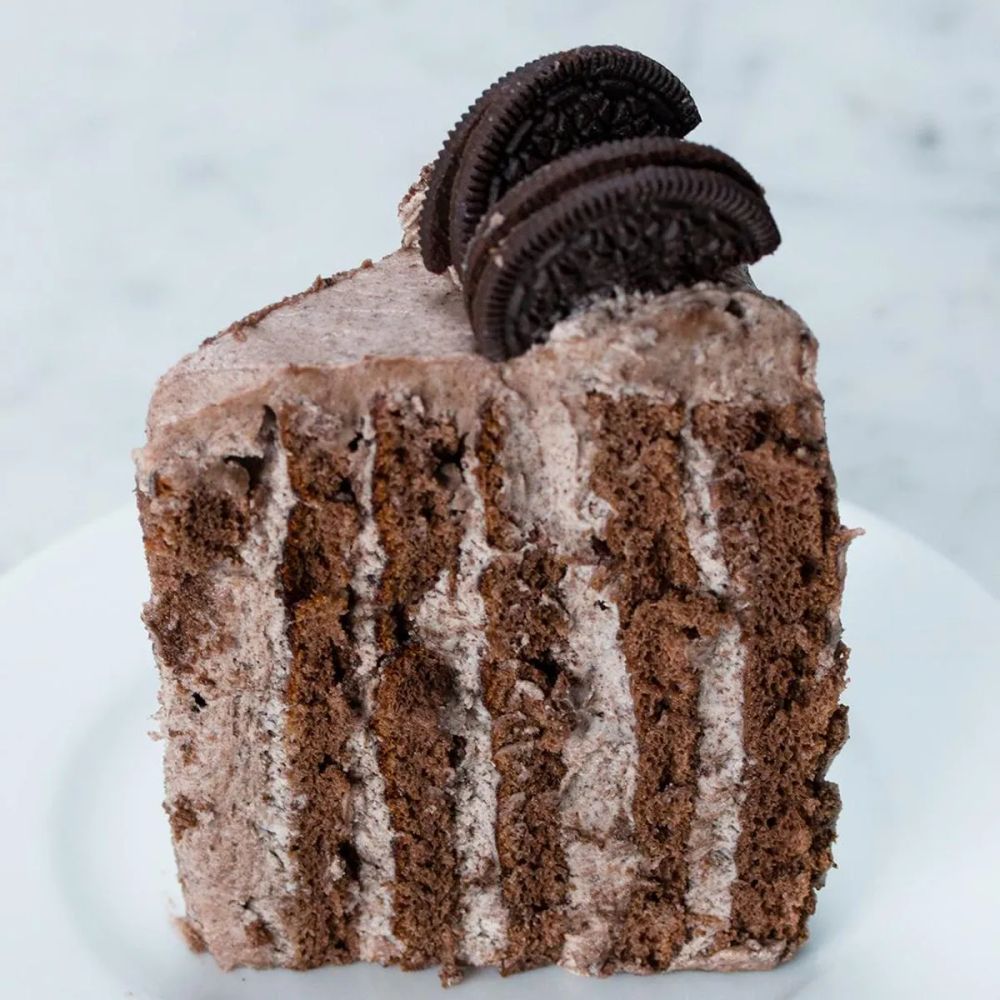 Vertical Layered Cookies & Cream Cake