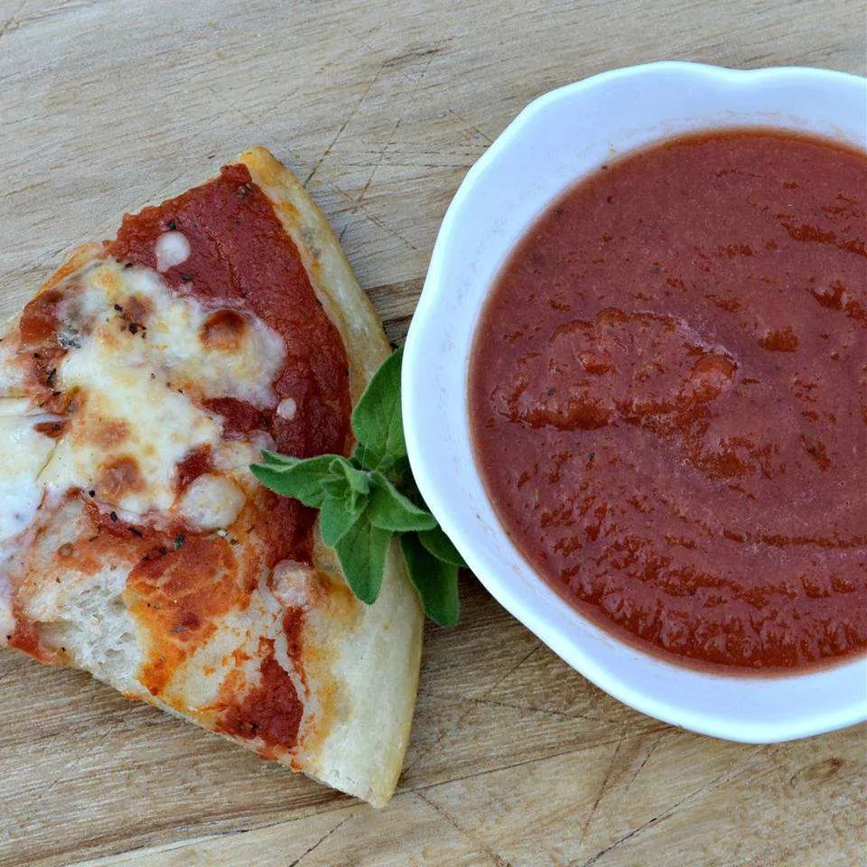 Joyce's Simple Pizza Sauce