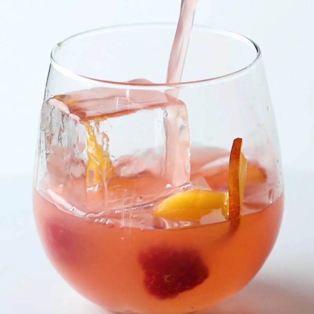 Spiked Raspberry Peach Lemonade