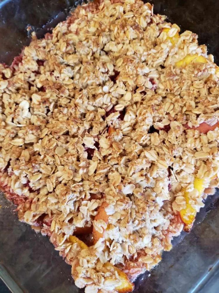 Peach and Raspberry Crumble