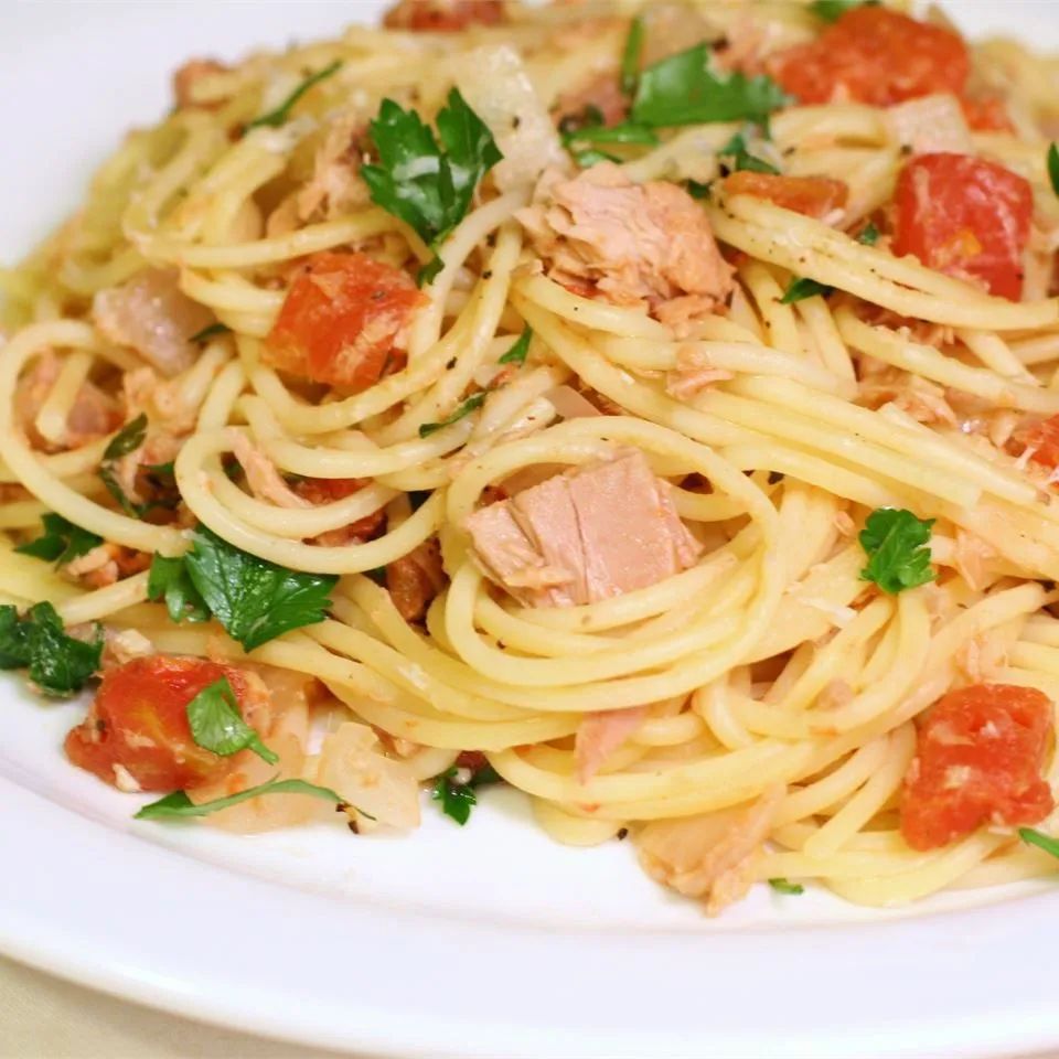 Pasta with Tuna Sauce