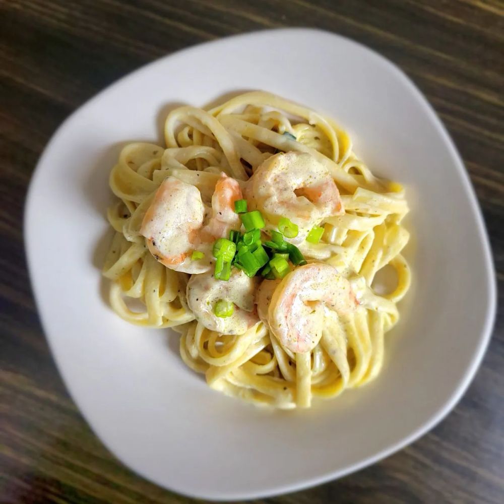 Quick Shrimp Fettuccine with Pesto Alfredo Sauce