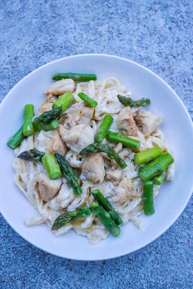 Chicken and Asparagus Fettuccine