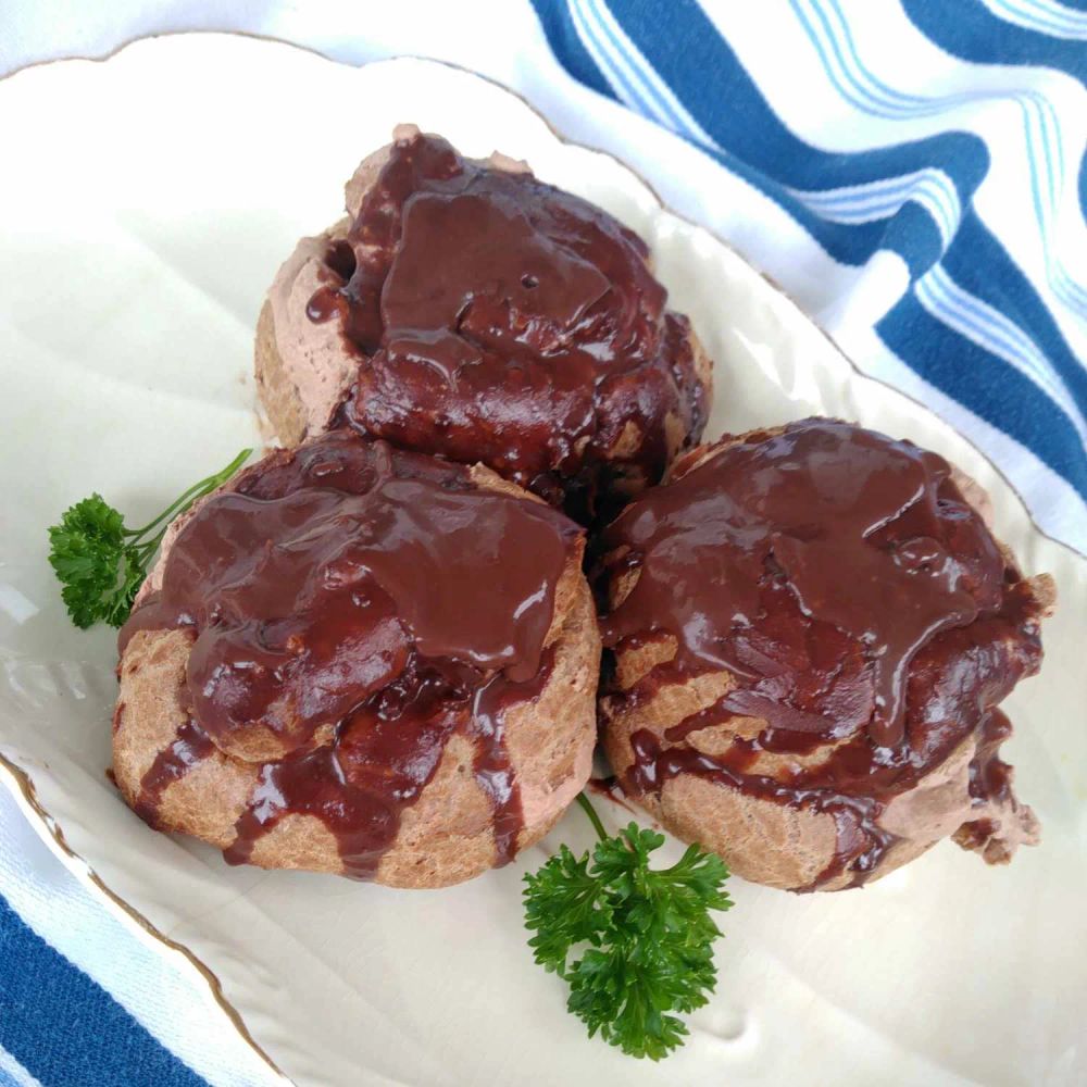 Chocolate Cream Puffs