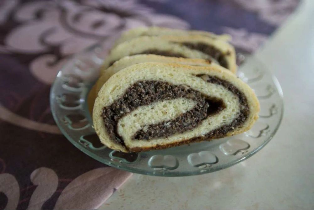 Poppyseed Stollen (Mohn Stollen)