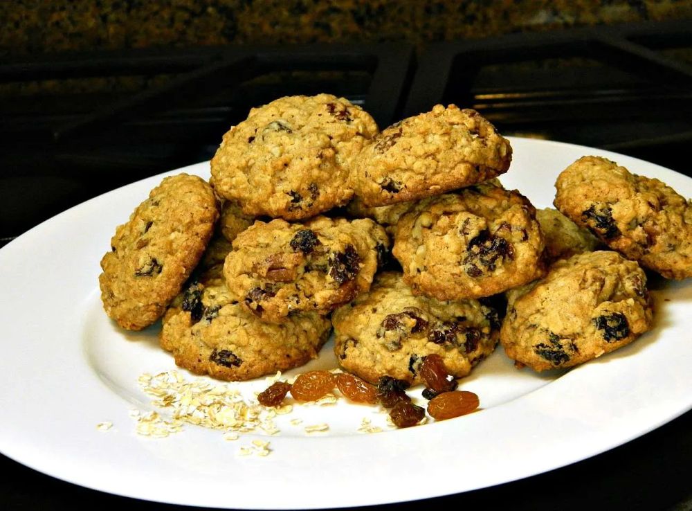 Gluten-Free Raisin Oatmeal Cookies