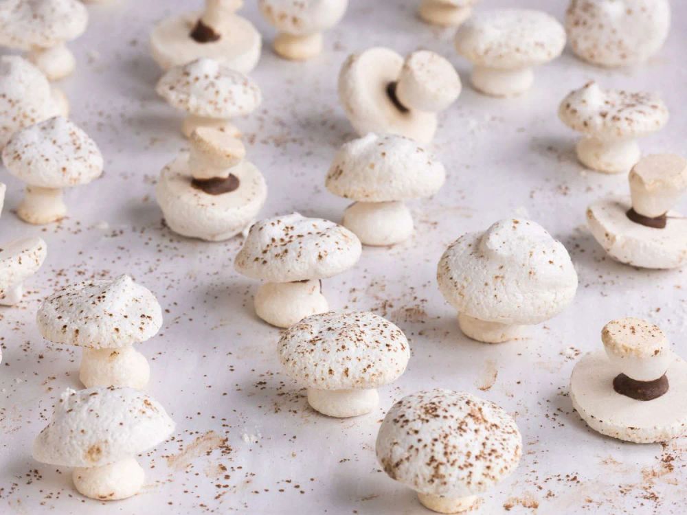 Meringue Mushrooms