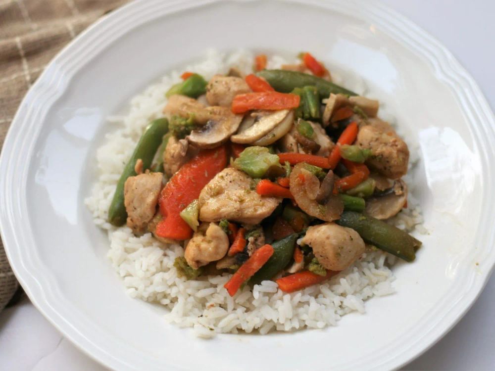 Honey-Garlic Chicken Stir-Fry