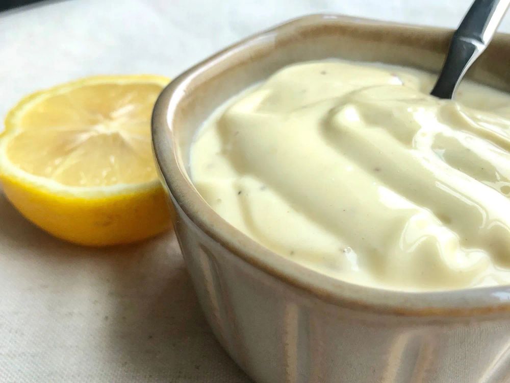 Easy Homemade Mayonnaise