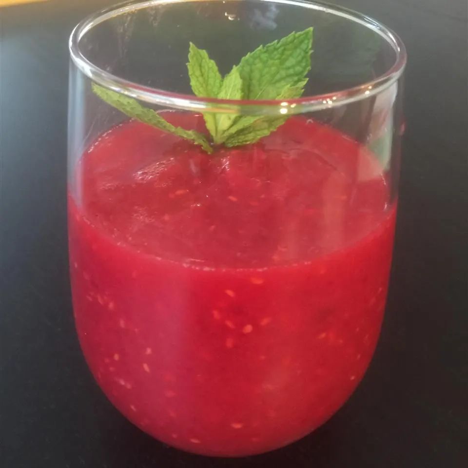 Raspberry Rose Wine Slushie