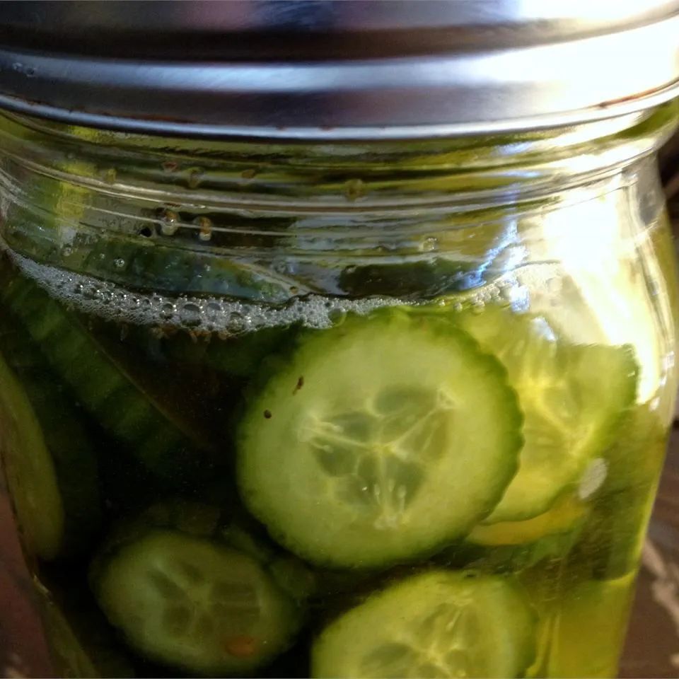 Lazy Housewife Pickles