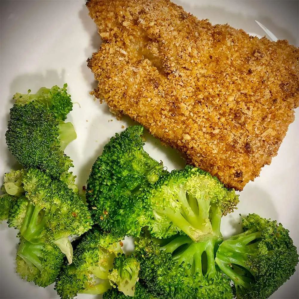 Air-Fried Keto Coconut-Breaded Cod