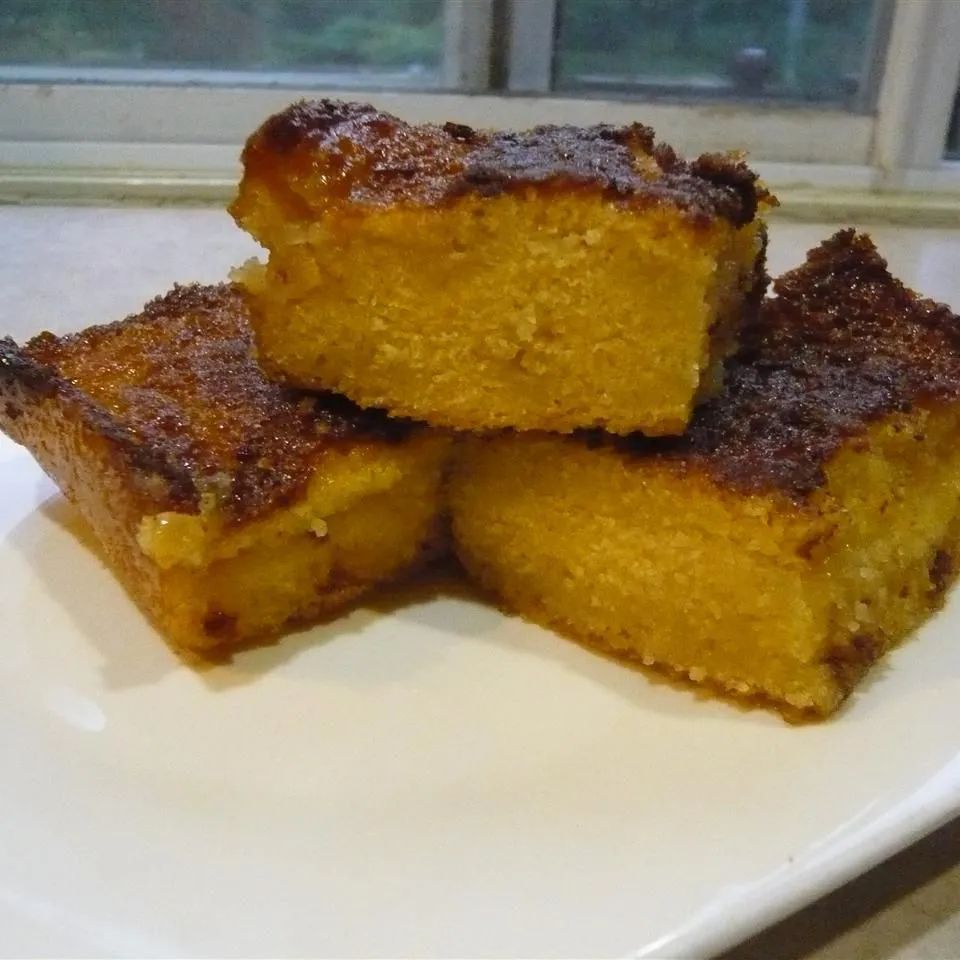 Bolo Facil de Fuba Cremoso (Easy Creamy Cornmeal Cake)