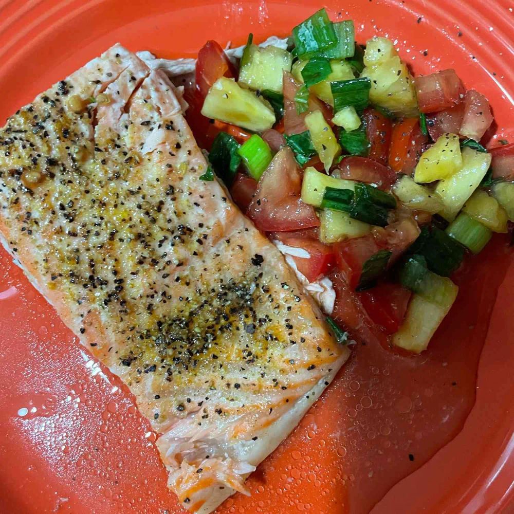 Salmon with Pineapple Tomato Salsa