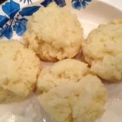 Gluten-Free Sour Cream Biscuits