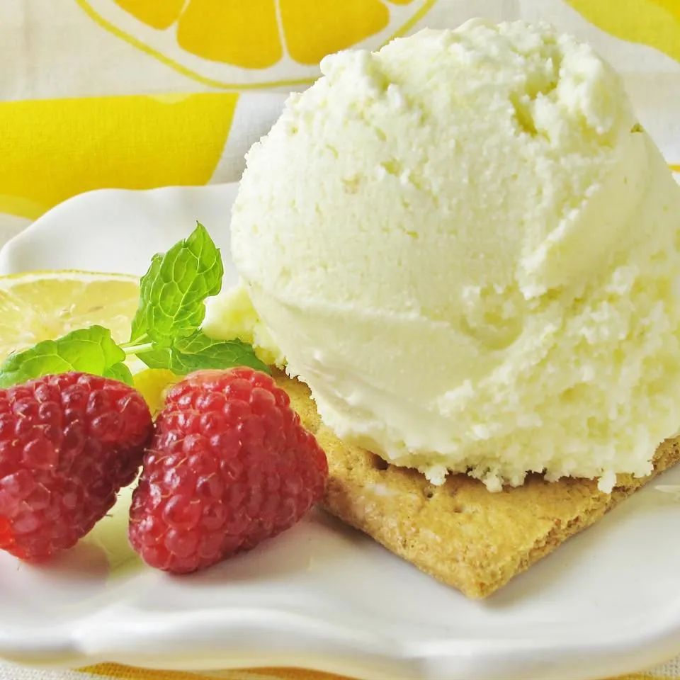 Super Lemon Ice Cream