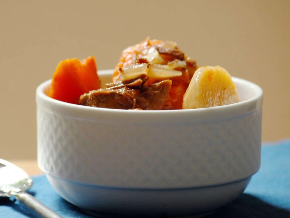 Alison's Slow Cooker Vegetable Beef Soup