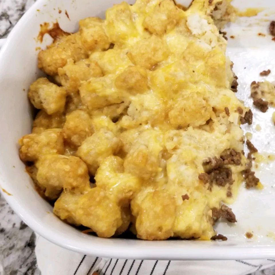 Easy Tater Tot Casserole