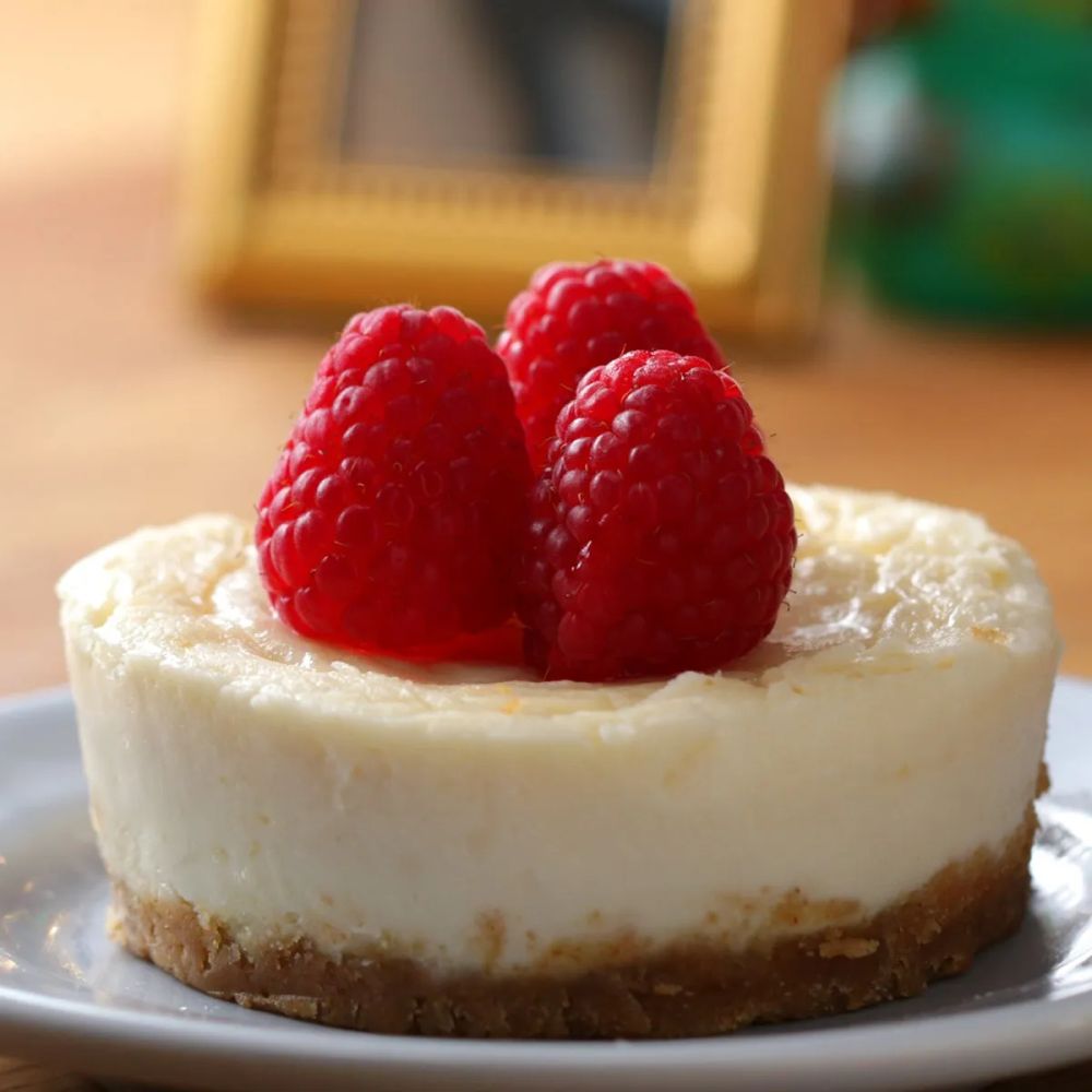 5-Minute Microwave Cheesecake