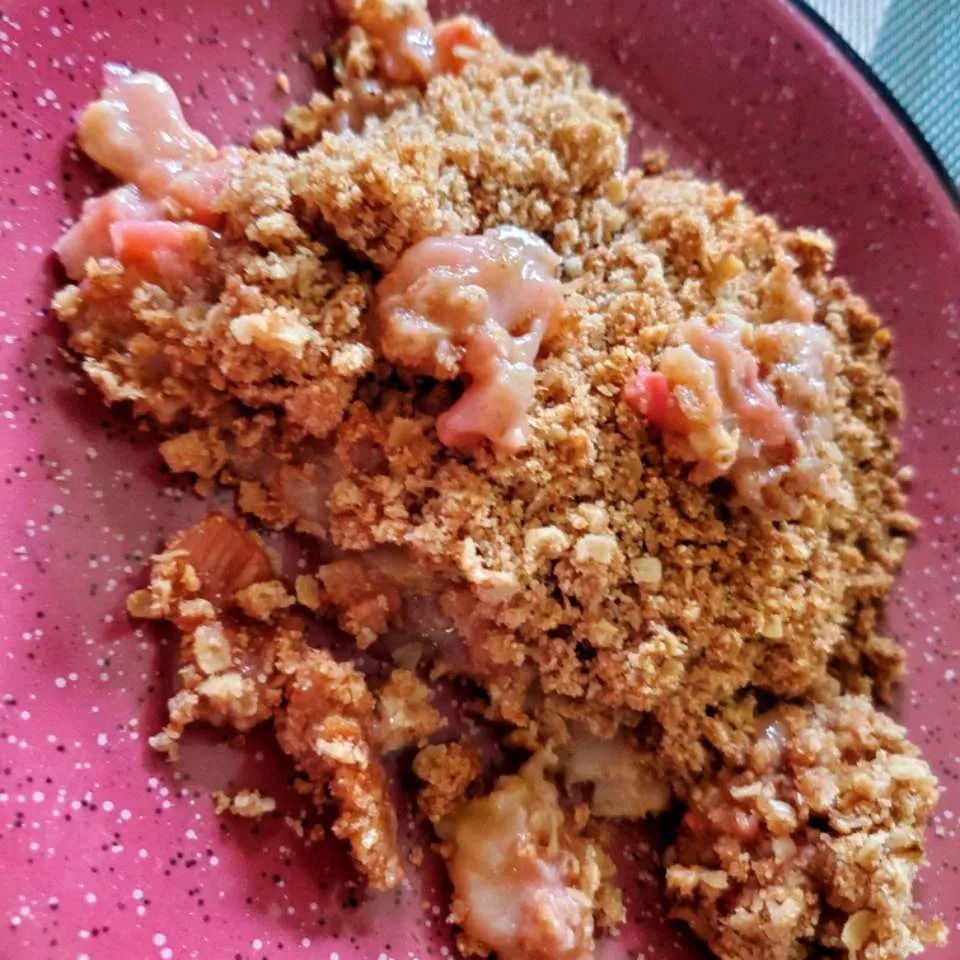 Rhubarb-Peach Crisp