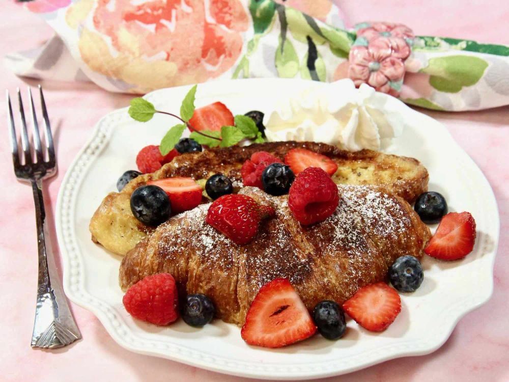 Croissant French Toast