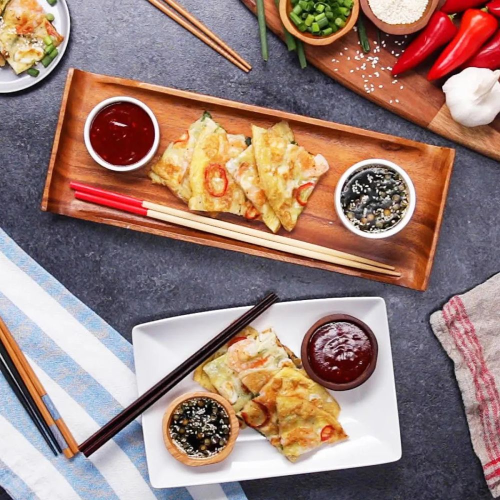 Korean Seafood Scallion Pancakes