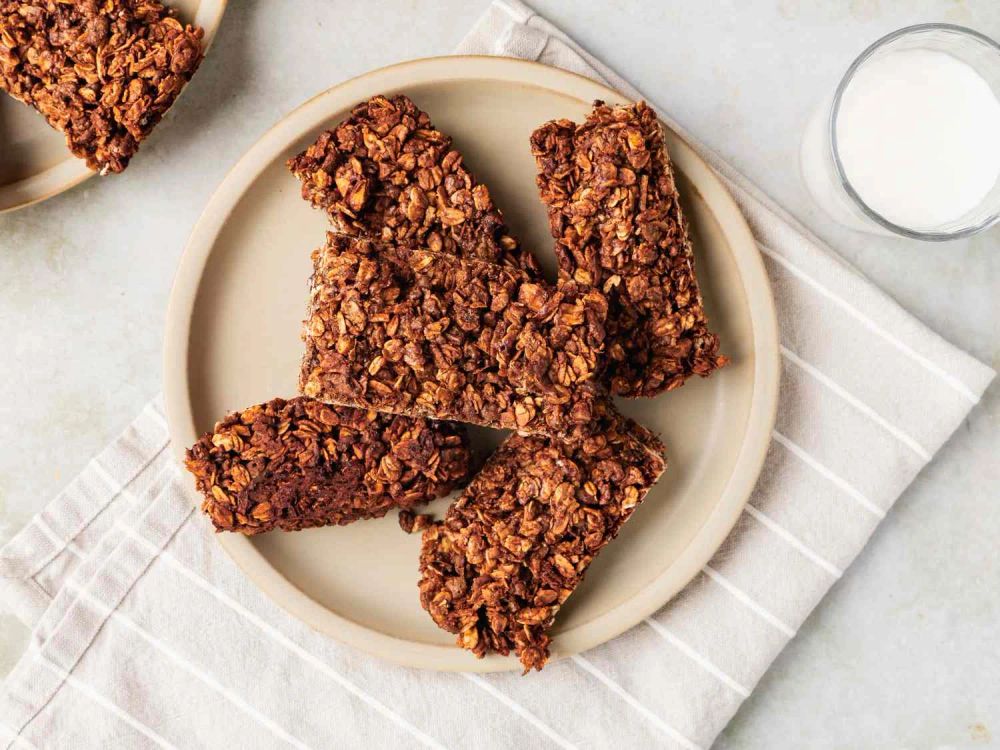 Chocolate Cereal Breakfast Bars