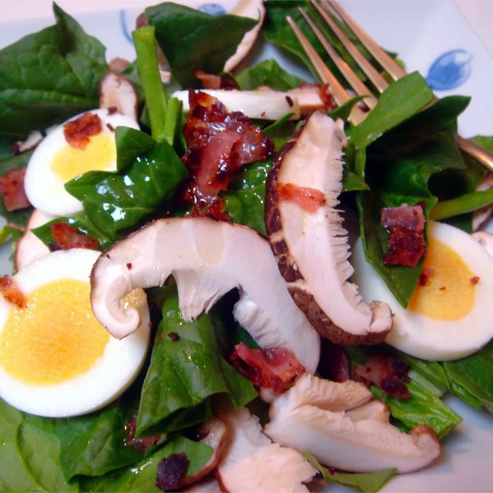 Spinach and Mushroom Salad