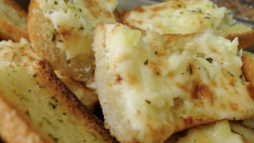 Cheesy Garlic Bread