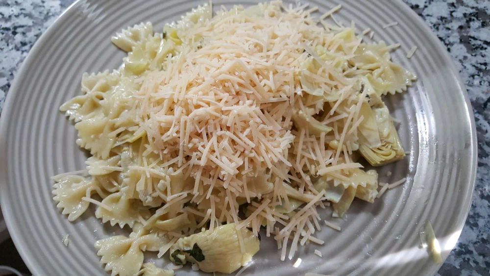 Easy Artichoke Pasta