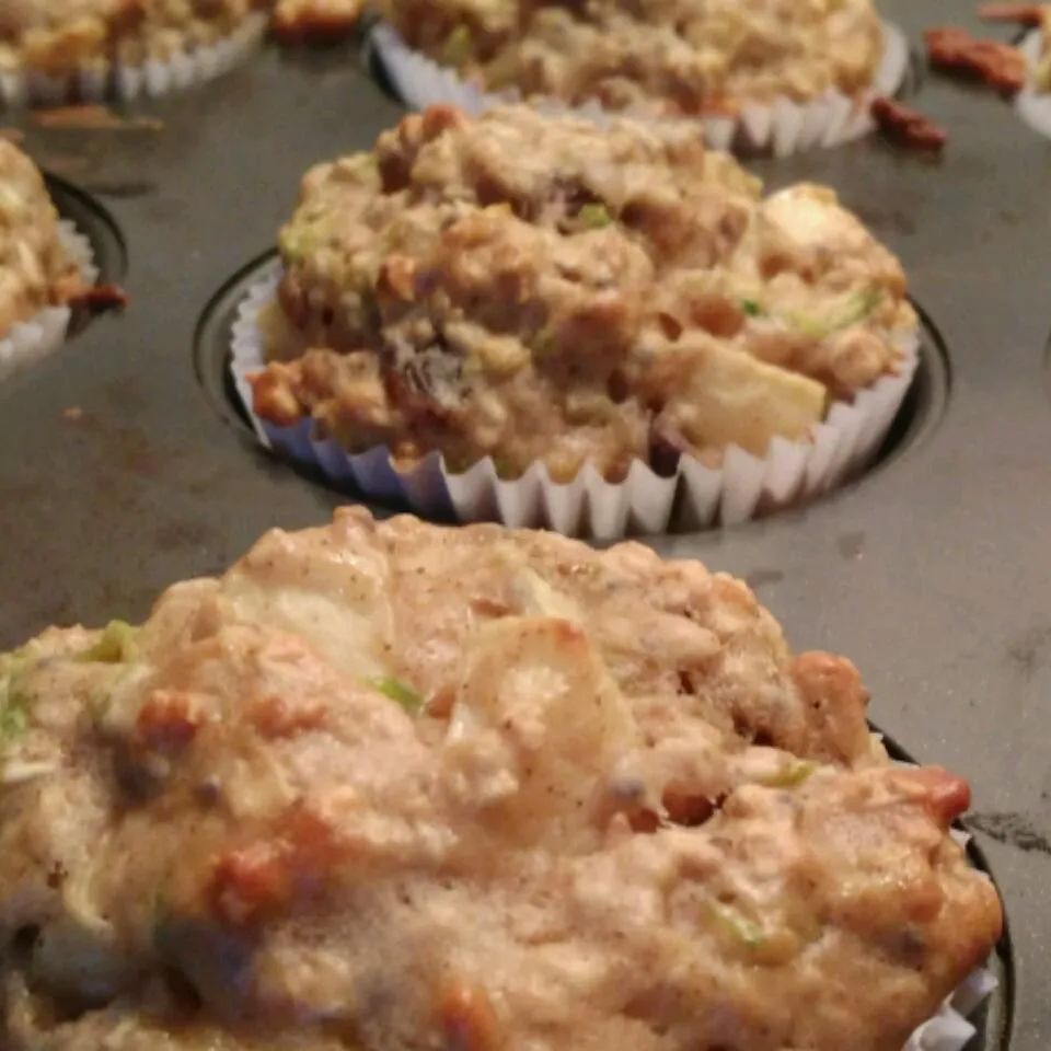 Happy Apple Zucchini Muffins