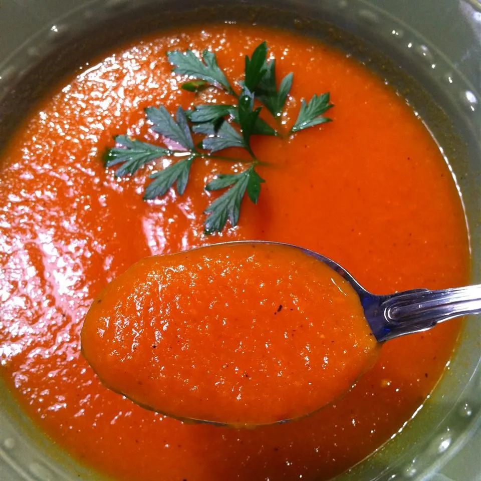 Jan's Carrot Soup - Vegan and Dairy-Free