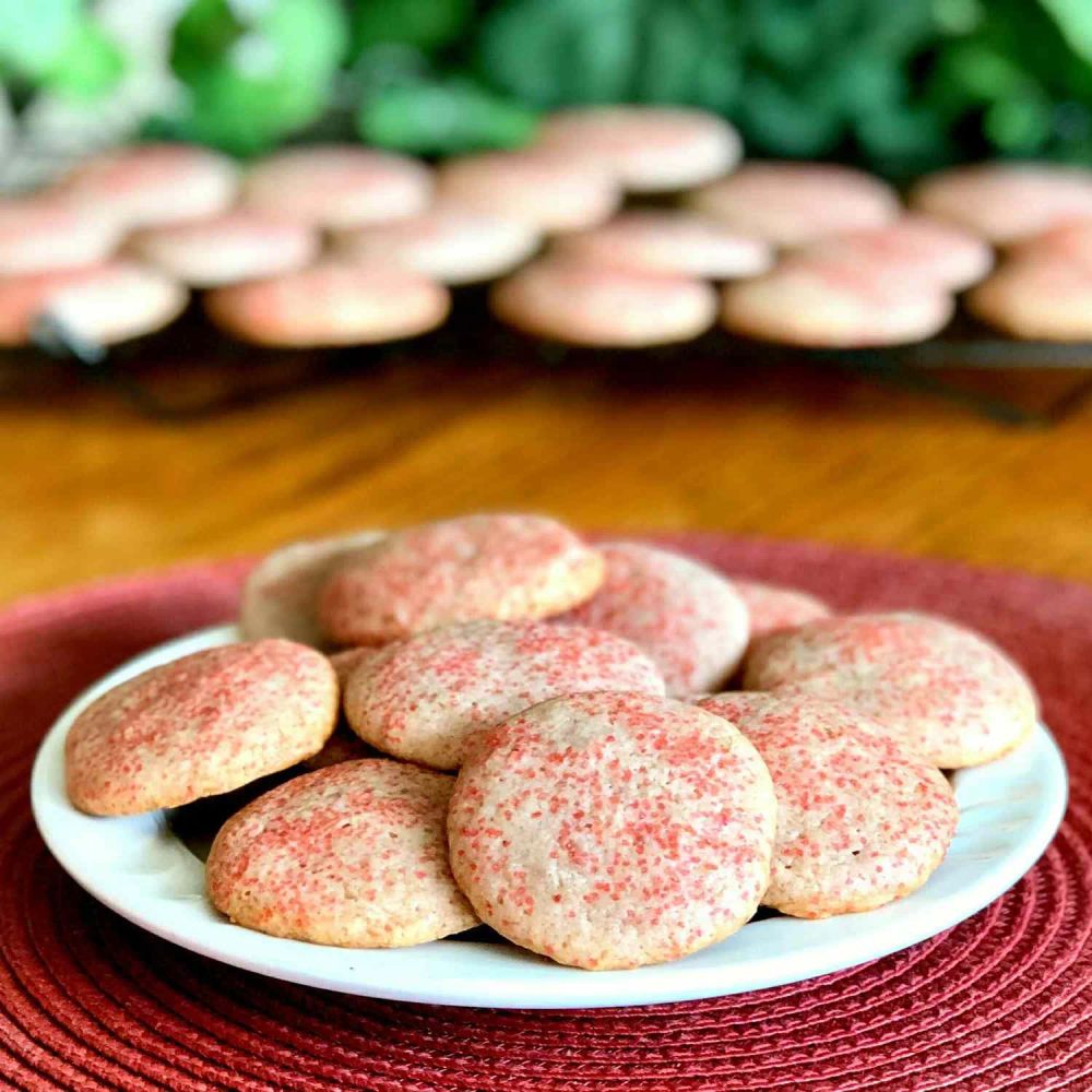 Chewy Strawberry Sugar Cookies