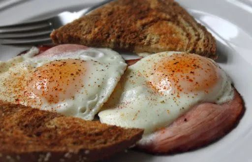 One-Pan Ham and Eggs