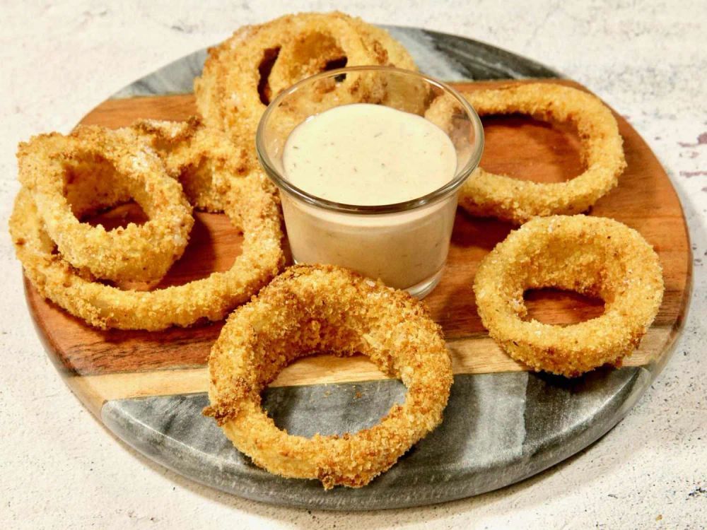 Air Fryer Spicy Onion Rings