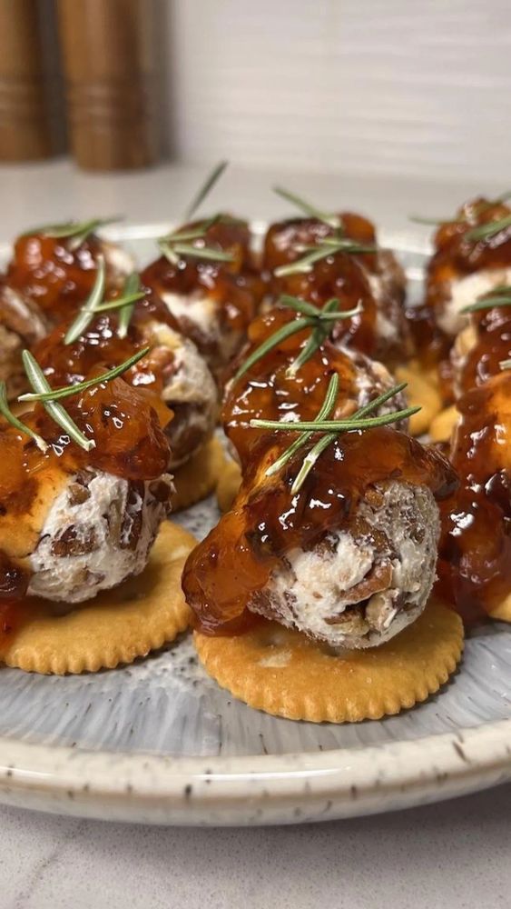 Chipotle Apricot Cream Cheese Bites