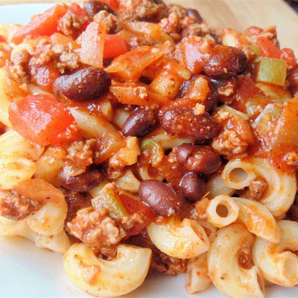 Easy Chili Cavatappi