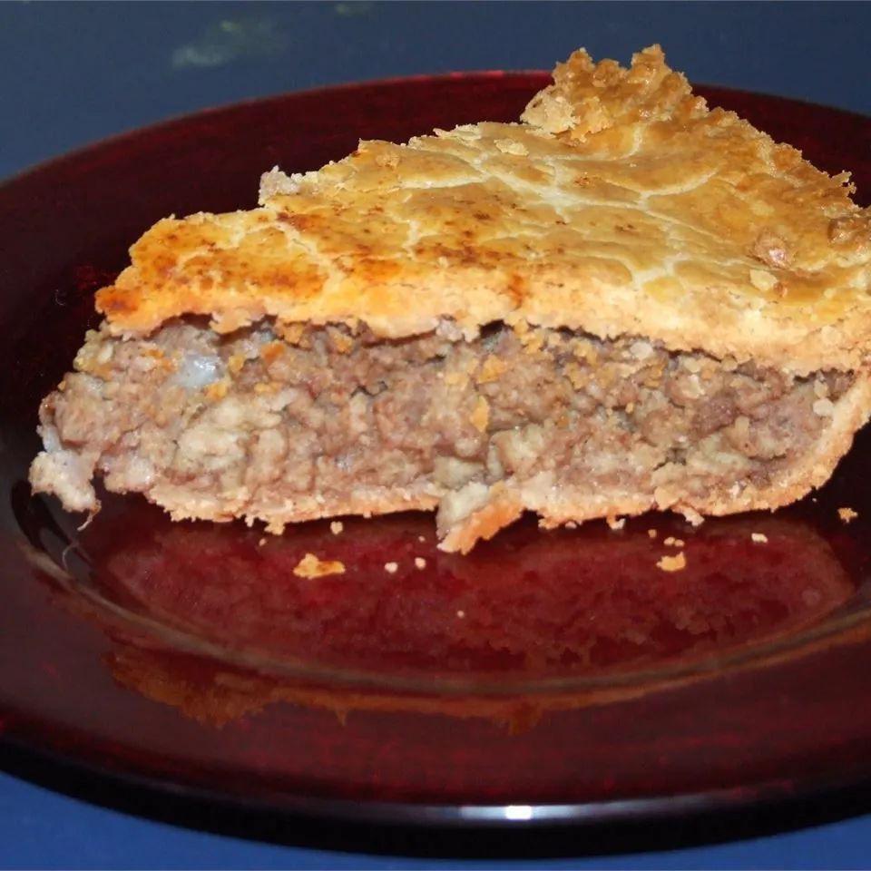 Tourtière (French Canadian Meat Pie)