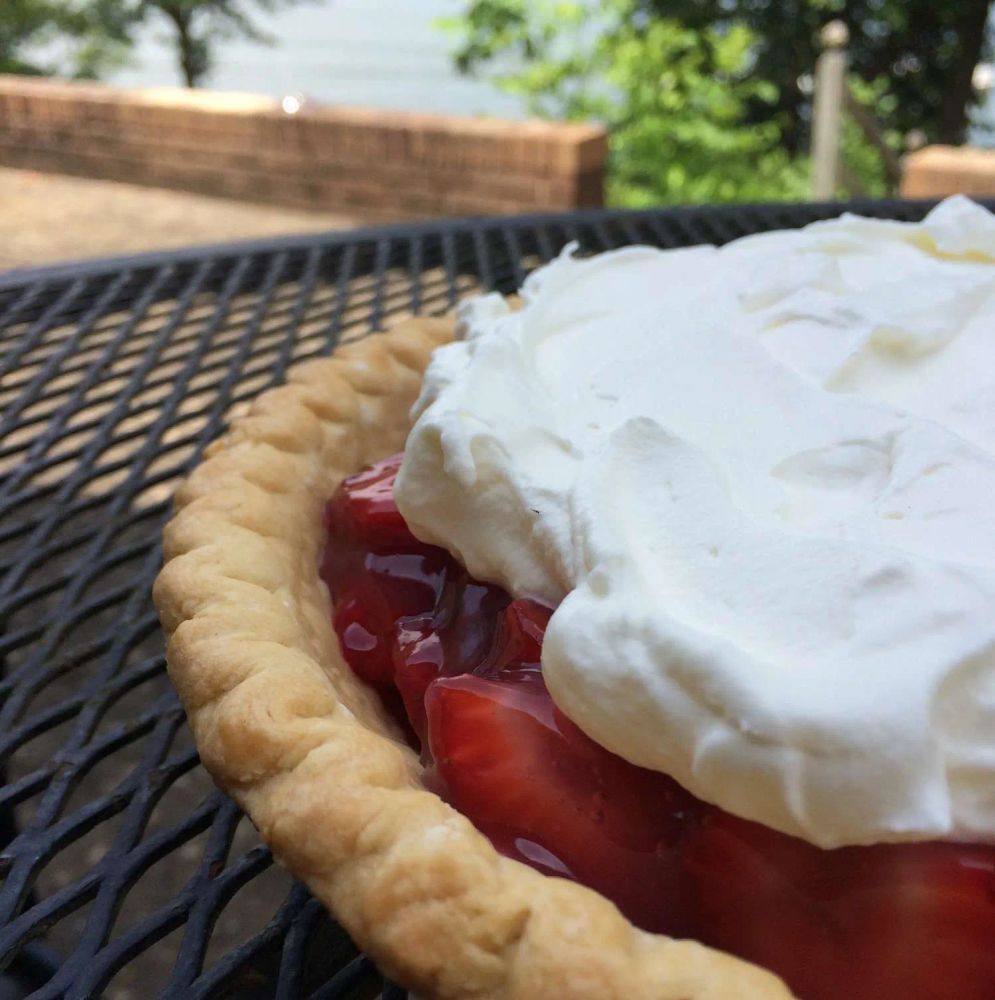 Summer Fresh Strawberry Pie