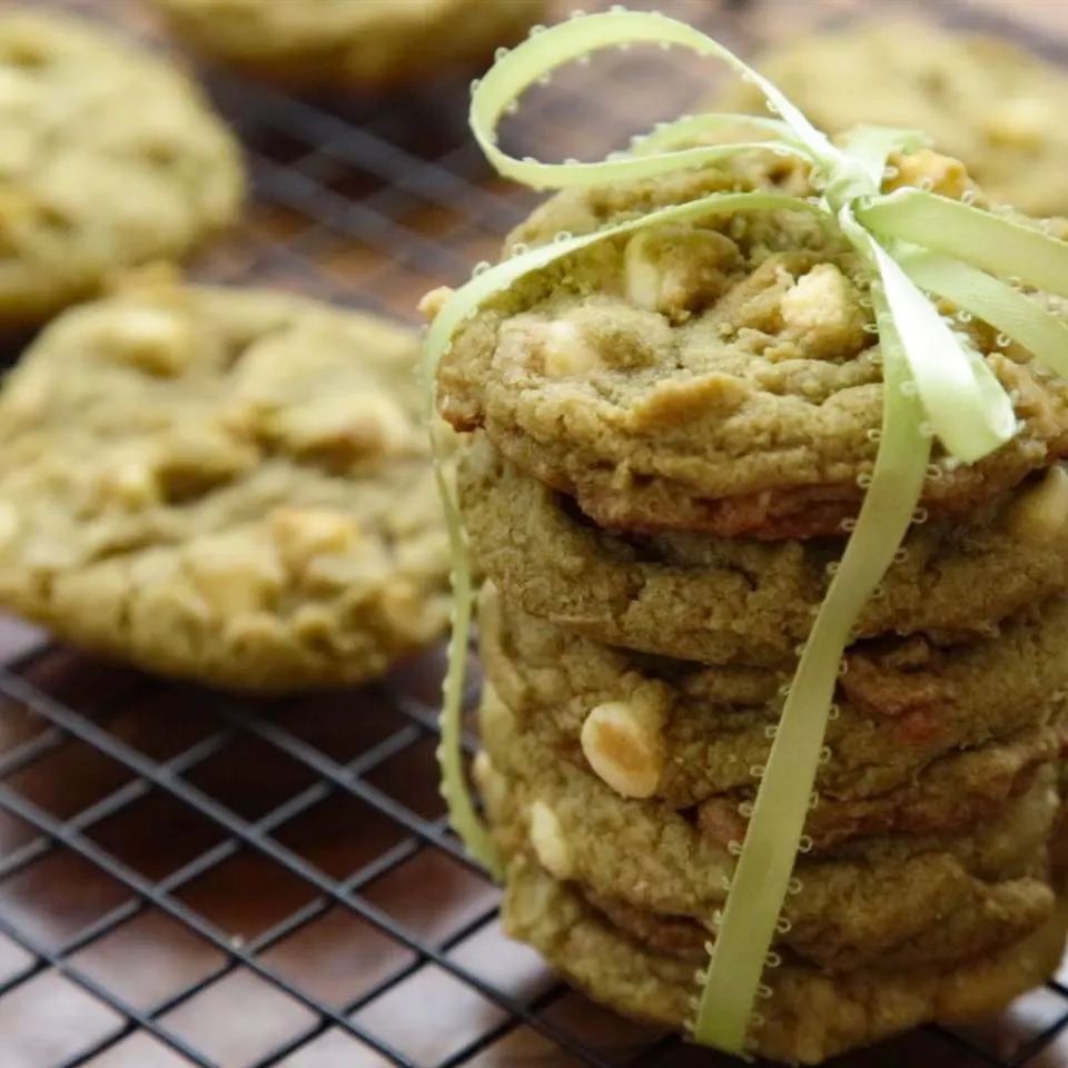 Matcha Green Tea Chocolate Chip Cookies