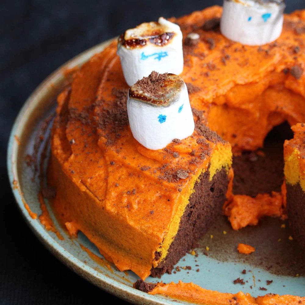 Halloween Buttermilk Bundt® Cake