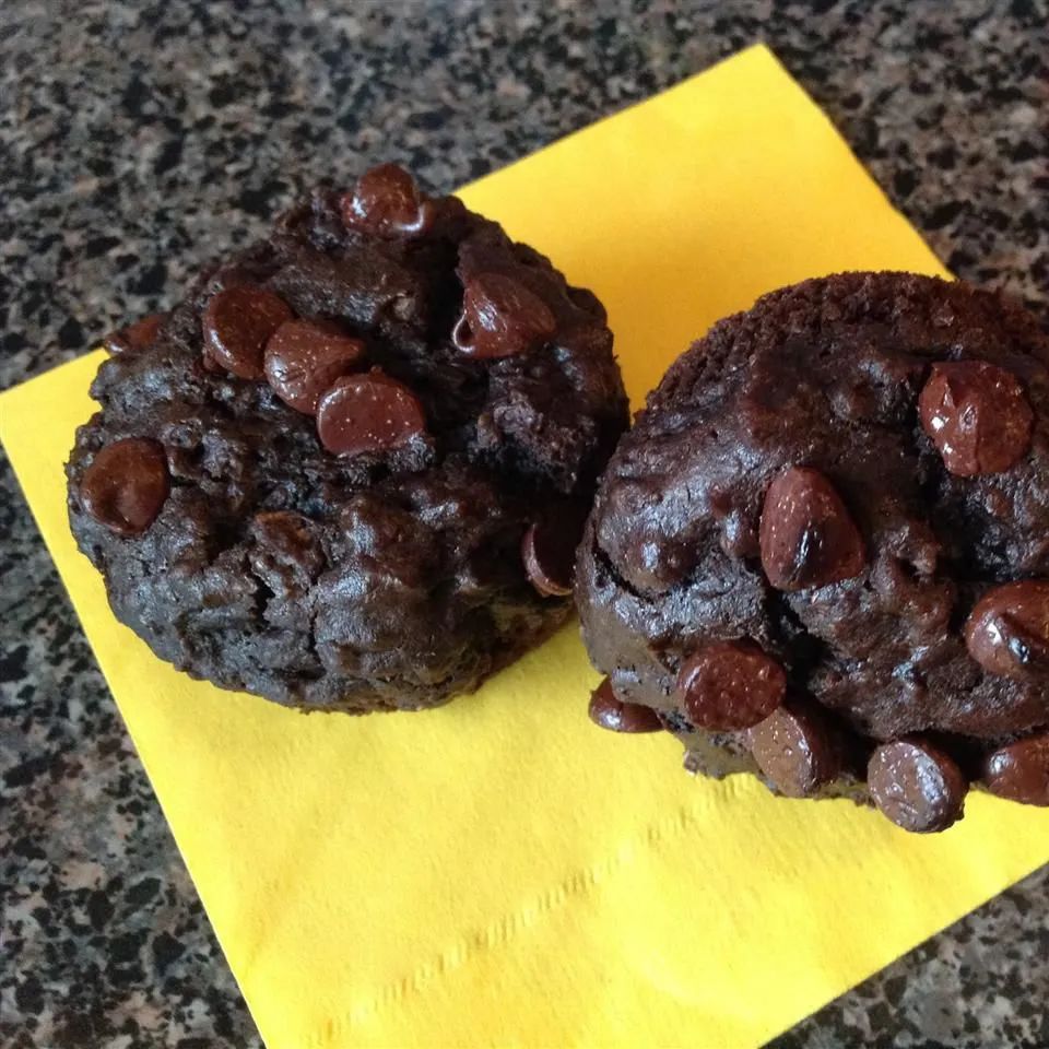 Eggless Peanut Butter Chocolate Muffins