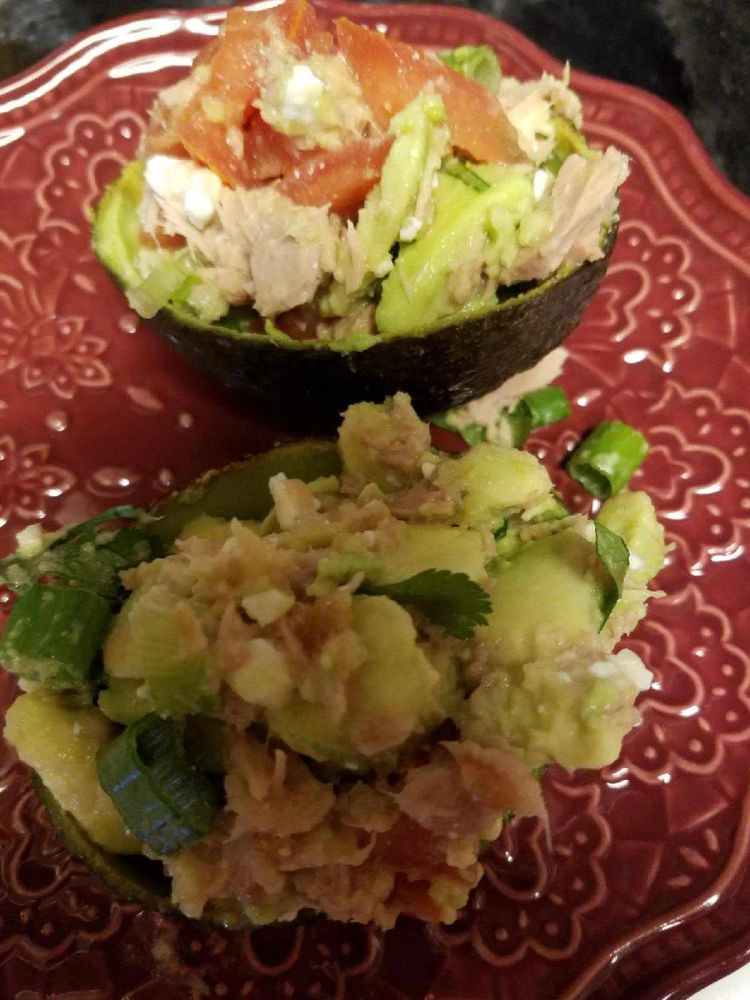 Avocado, Tuna, and Tomato Salad