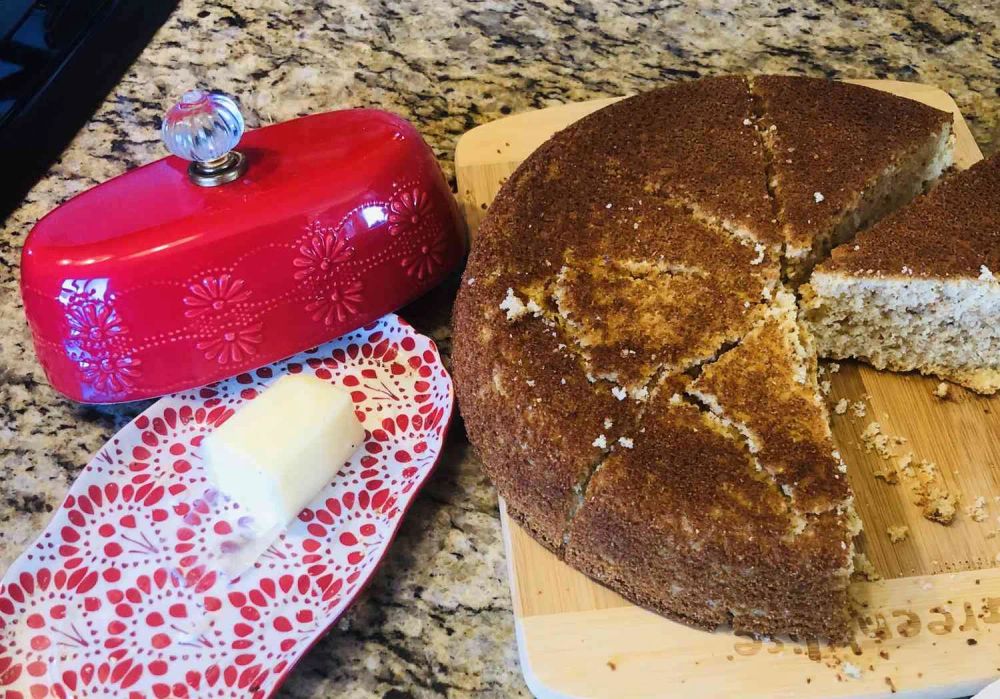 Cast Iron Corn Bread