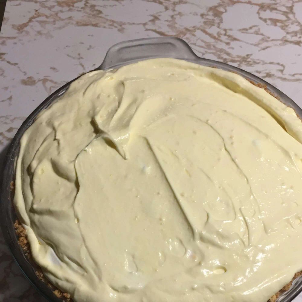 Graham Cracker Cream Pie