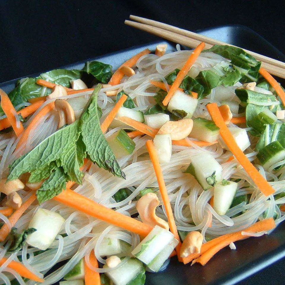 Vietnamese Rice Noodle Salad