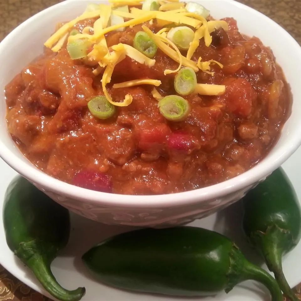 Frank's Spicy Alabama Onion Beer Chili