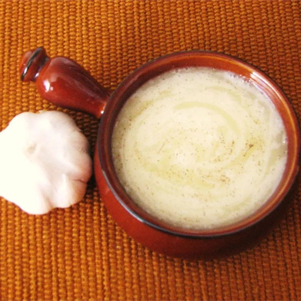 Thick-Style Lebanese Garlic Sauce